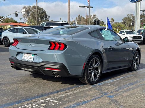 Used 2024 Ford Mustang Coupe RWD image 13