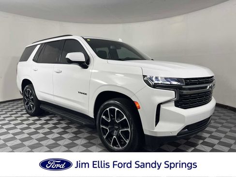 Used 2022 Chevrolet Tahoe RST RWD image 2