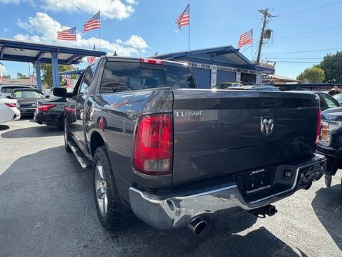 Used 2018 RAM 1500 Lone Star image 11