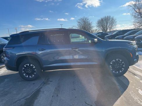 New 2026 Chevrolet Traverse Z71 w/ Enhanced Driving Package image 4