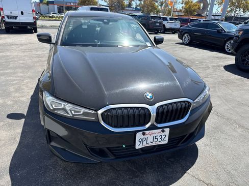 Used 2025 BMW 330i Sedan RWD image 4