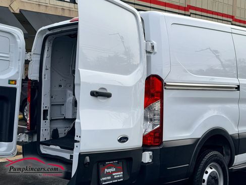 Used 2021 Ford Transit 250 Low Roof image 16