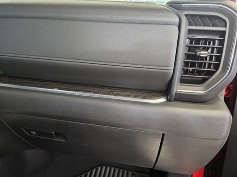 Used 2024 Chevrolet Silverado 1500 LT Trail Boss w/ Convenience Package II image 26