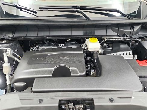 Used 2024 Nissan Pathfinder Platinum w/ Cargo Package image 17