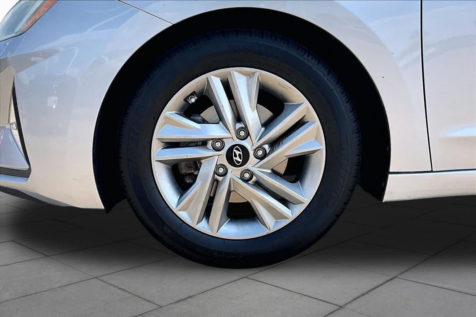 Used 2020 Hyundai Elantra SEL w/ Cargo Package (C1) FWD image 10