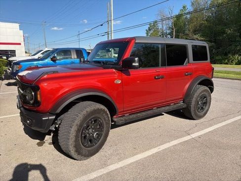 Used 2023 Ford Bronco Wildtrak AWD/4WD image 2