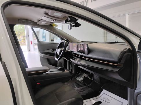Used 2024 Nissan Ariya AWD image 84