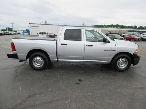 Used 2009 Dodge Ram 1500 Truck SLT RWD image 4
