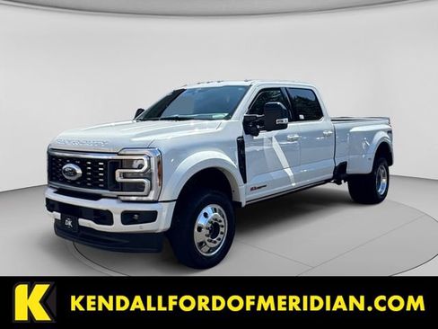 Used 2026 Ford F450 Platinum w/ FX4 Off-Road Package AWD/4WD image 1