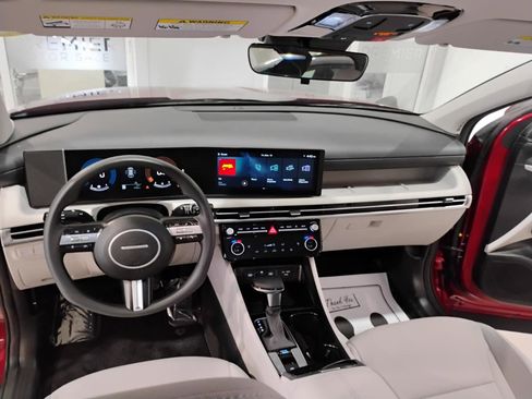 Used 2025 Hyundai Tucson SEL image 25