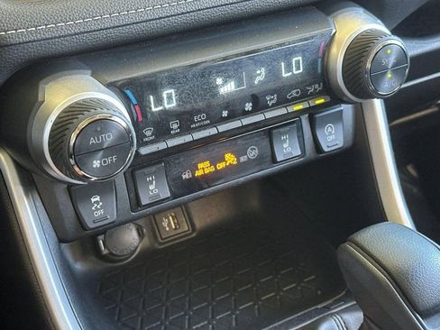 Used 2024 Toyota RAV4 XLE w/ Weather Package AWD/4WD image 21