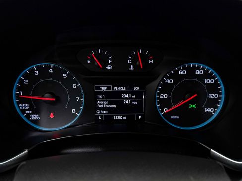 Used 2021 Chevrolet Equinox LS w/ LS Convenience Package FWD image 33