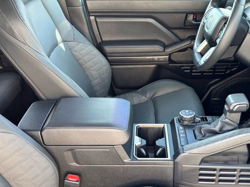 Certified 2025 Toyota 4Runner TRD Off-Road Premium w/ Tow Technology Package image 12