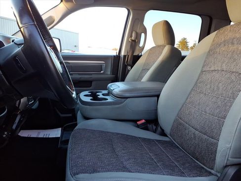 Used 2019 RAM 1500 Big Horn image 13