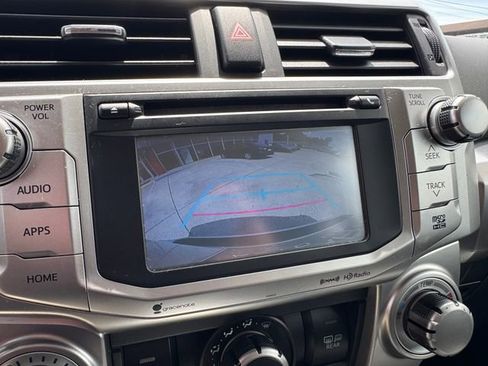 Used 2019 Toyota 4Runner SR5 Premium AWD/4WD image 11