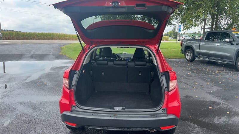 Used 2018 Honda HR-V EX-L image 11