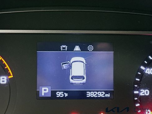 Used 2021 Kia Soul S FWD image 12