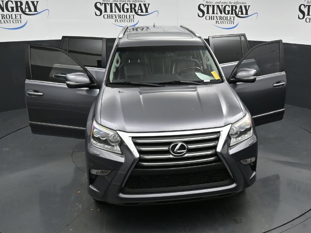 Used 2017 Lexus GX 460 Premium w/ Premium Package AWD/4WD image 34