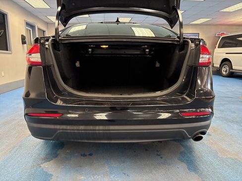 Used 2020 Ford Fusion SEL image 8