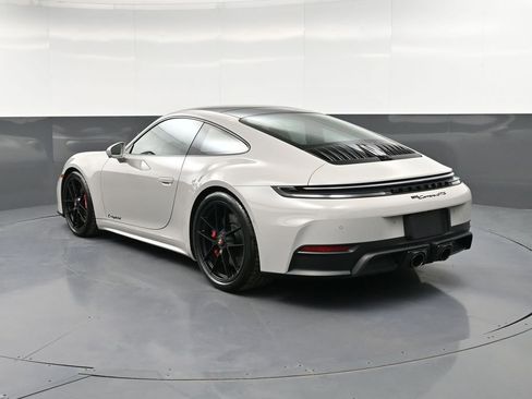 New 2026 Porsche 911 Carrera GTS RWD image 3