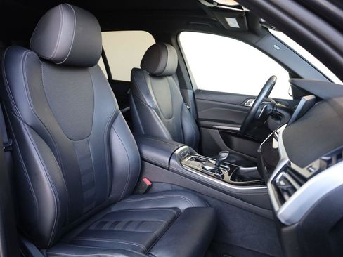 Used 2019 BMW X5 xDrive40i w/ Convenience Package AWD/4WD image 29