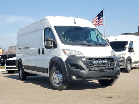 New 2026 RAM ProMaster 2500 w/ Convenience Group image 30
