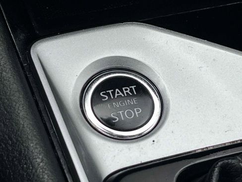 Used 2024 Nissan Altima 2.5 SV FWD image 25