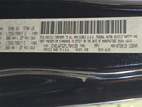 Used 2015 Jeep Wrangler Unlimited Rubicon image 36