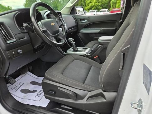 Used 2022 Chevrolet Colorado LT w/ Fleet Safety Package RWD image 13
