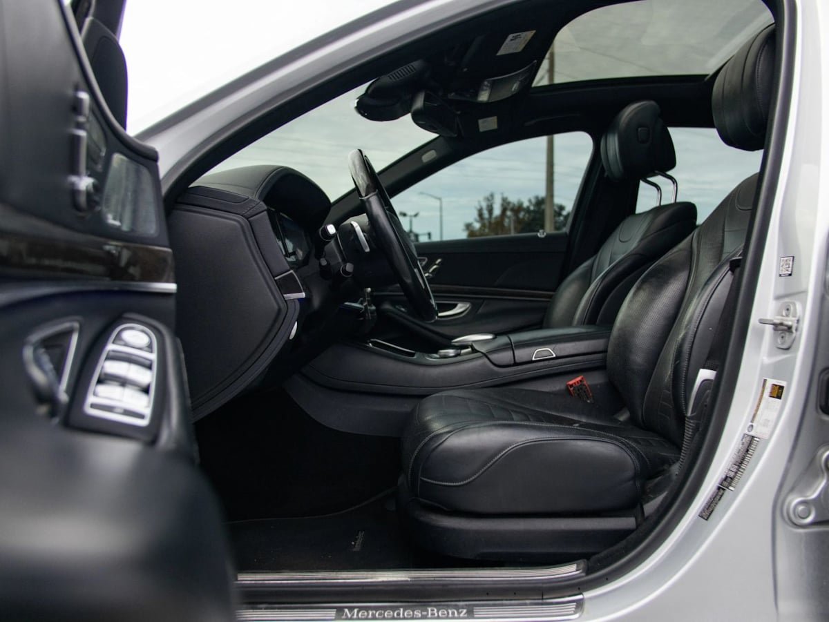 Used 2015 Mercedes-Benz S 550 Sedan image 21