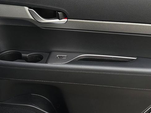 Certified 2025 Hyundai Palisade SEL AWD/4WD image 26