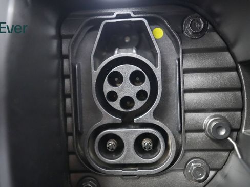 Used 2023 Hyundai Ioniq 6 SEL RWD image 10