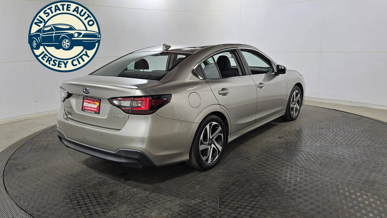 Used 2020 Subaru Legacy Limited AWD/4WD image 7