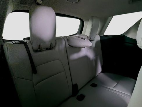 Used 2022 Nissan Pathfinder SL w/ SL Premium Package FWD image 31