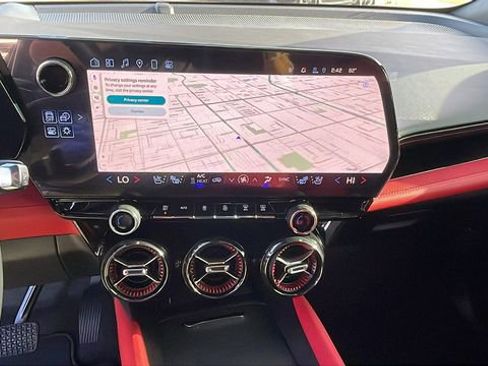 New 2025 Chevrolet Blazer EV RS image 15