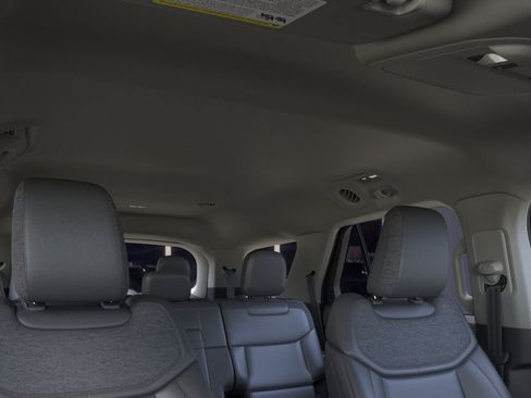 New 2026 Ford Explorer Active w/ Active Comfort Package AWD/4WD image 45