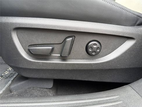 Used 2025 INFINITI QX55 Luxe w/ Cargo Package AWD/4WD image 25