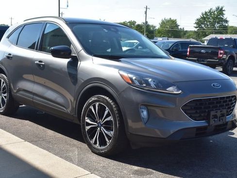 Used 2022 Ford Escape SEL w/ Technology Package AWD/4WD image 14