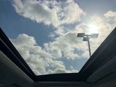 Certified 2025 Honda Accord SE image 25