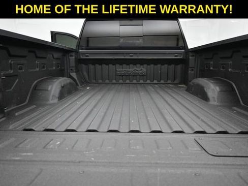 Used 2022 Chevrolet Silverado 2500 High Country AWD/4WD image 43