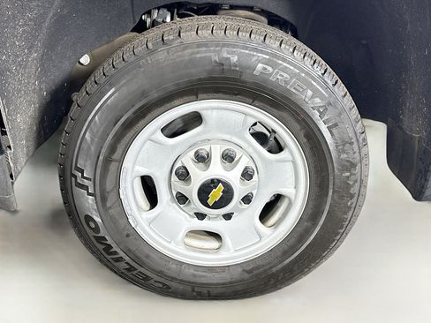 Used 2022 Chevrolet Silverado 2500 W/T w/ WT Fleet Convenience Package image 36