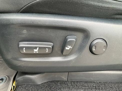 Used 2023 Toyota 4Runner SR5 RWD image 6