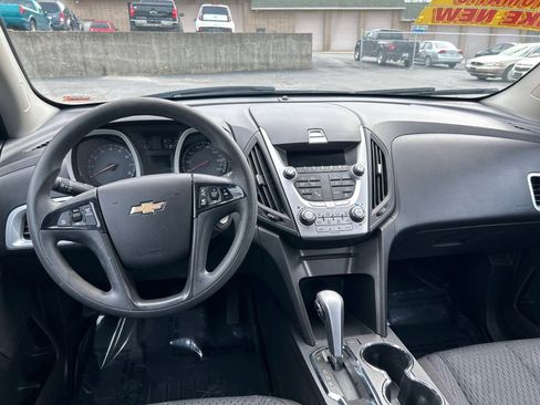 Used 2012 Chevrolet Equinox LS image 14
