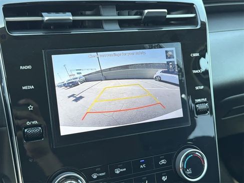 Used 2023 Hyundai Tucson SEL image 18