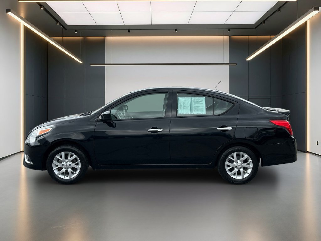 Used 2018 Nissan Versa SV w/ SV Special Edition Package FWD image 2