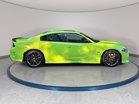 Used 2023 Dodge Charger Scat Pack RWD image 4