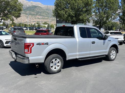 Used 2017 Ford F150 XLT w/ Equipment Group 301A Mid AWD/4WD image 7