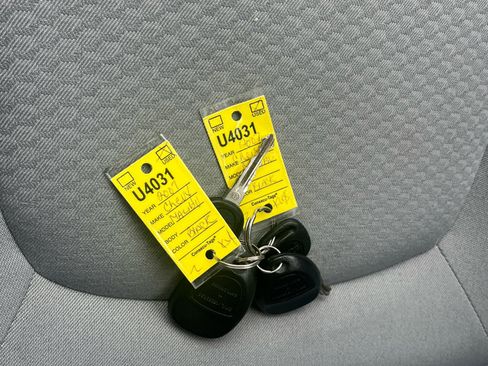 Used 2007 Chevrolet Malibu LS image 24