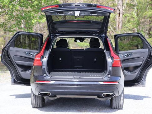 Used 2021 Volvo XC60 T6 Inscription w/ Advanced Package image 6