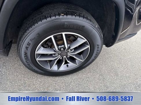Used 2021 Jeep Grand Cherokee Limited AWD/4WD image 15